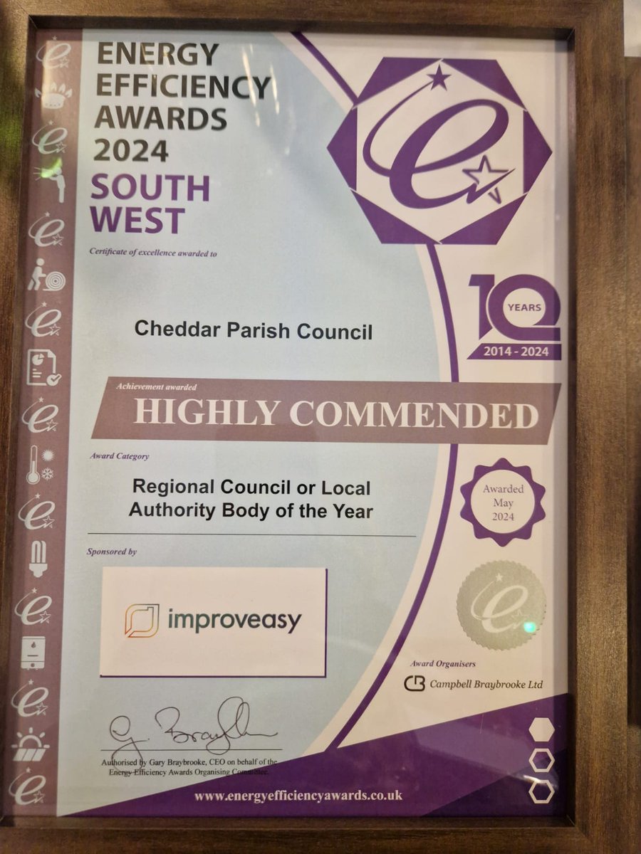 We were delighted to receive a highly commended award at the recent Energy Efficiency Awards 2024, South West Region. The award, for the solar project at the Community Pavilion, recognising our commitment to sustainability. Further details: 👉cheddarparishcouncil.org/cheddar-parish… 💚🌍