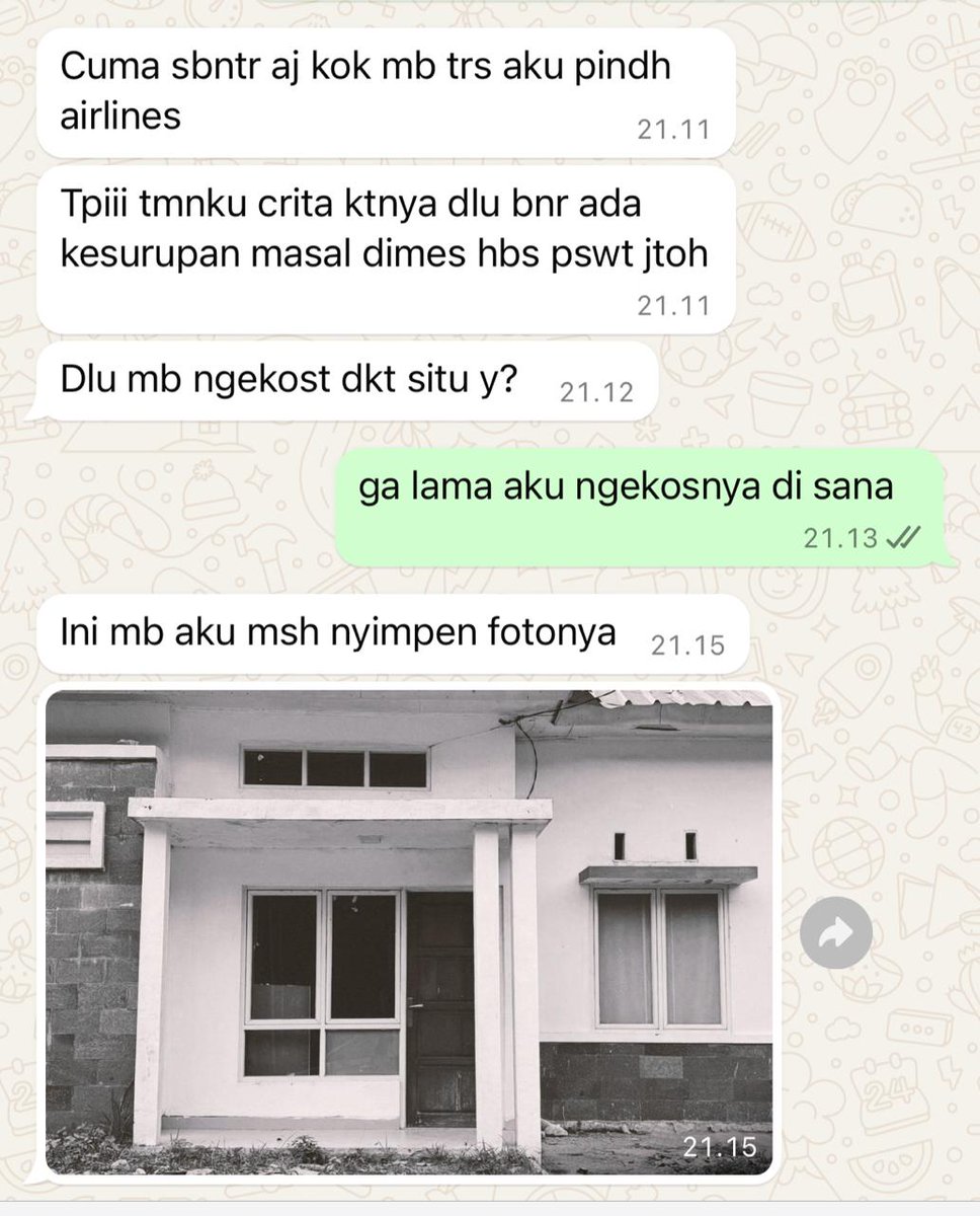 gadispramugari's tweet photo. Sebelumnya aku minta maaf karena baru bisa ngelanjutin cerita ini sekarang. Beberapa pekerjaan baru beres.

Oh ya ternyata ceritaku dibaca juga sama temen-temen lamaku dan akhirnya jadi pembicaraan, sampai akhirnya beberapa teman mengontakku lagi.
@IDN_Horor  
#bacahorror https://t.co/N5XiG9NFP4