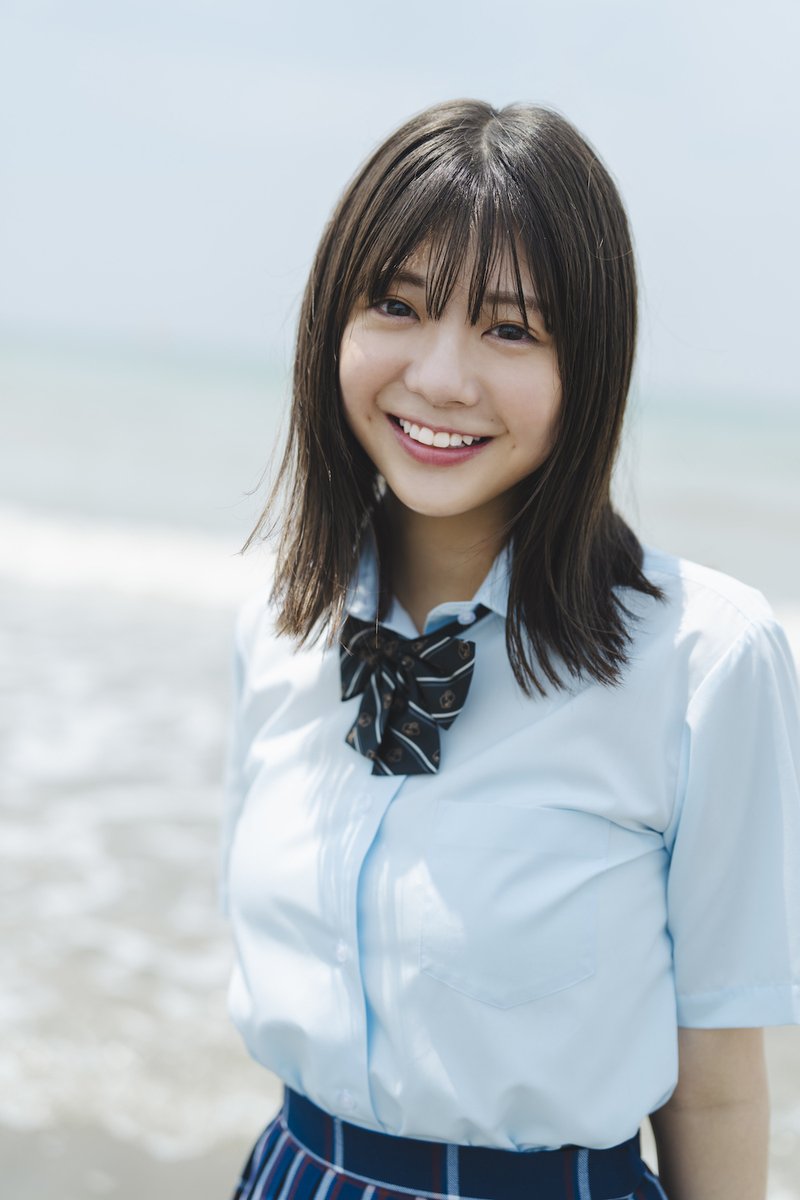 乃木坂46冨里奈央『B.L.T. SUMMER CANDY 2024』で表紙 🔻櫻坂46向井純