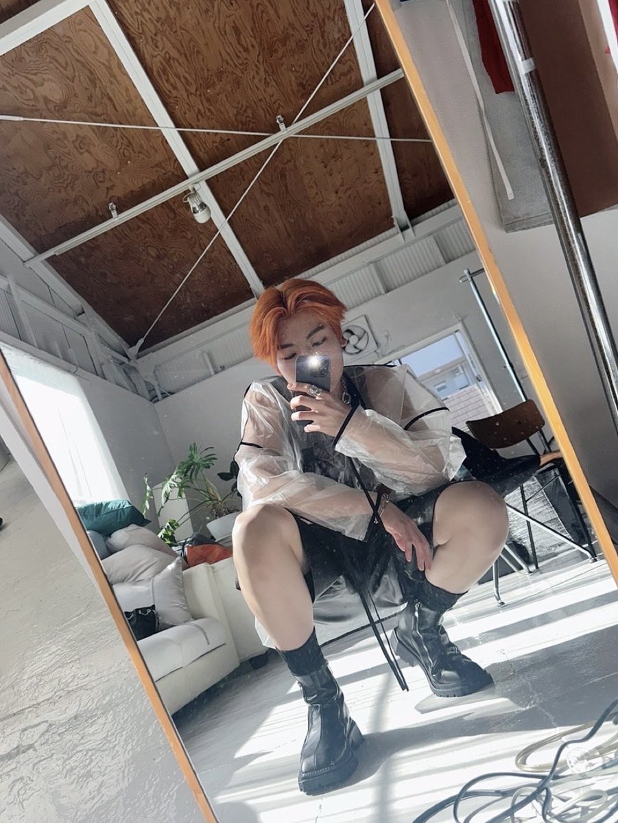 xikers_official tweet picture