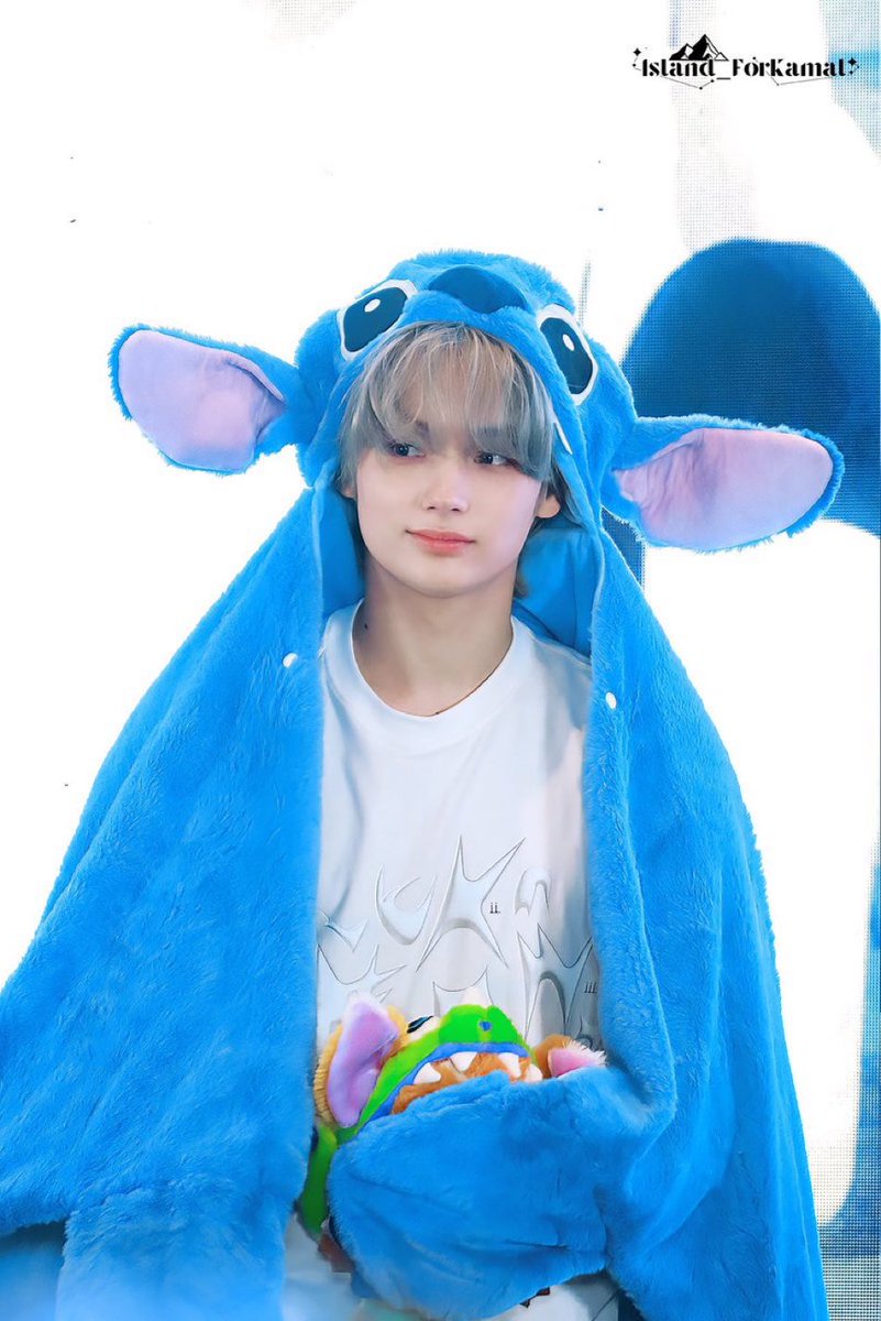끼여아아아악
현생 사는 나를 자꾸 트위터로 불러 니가.