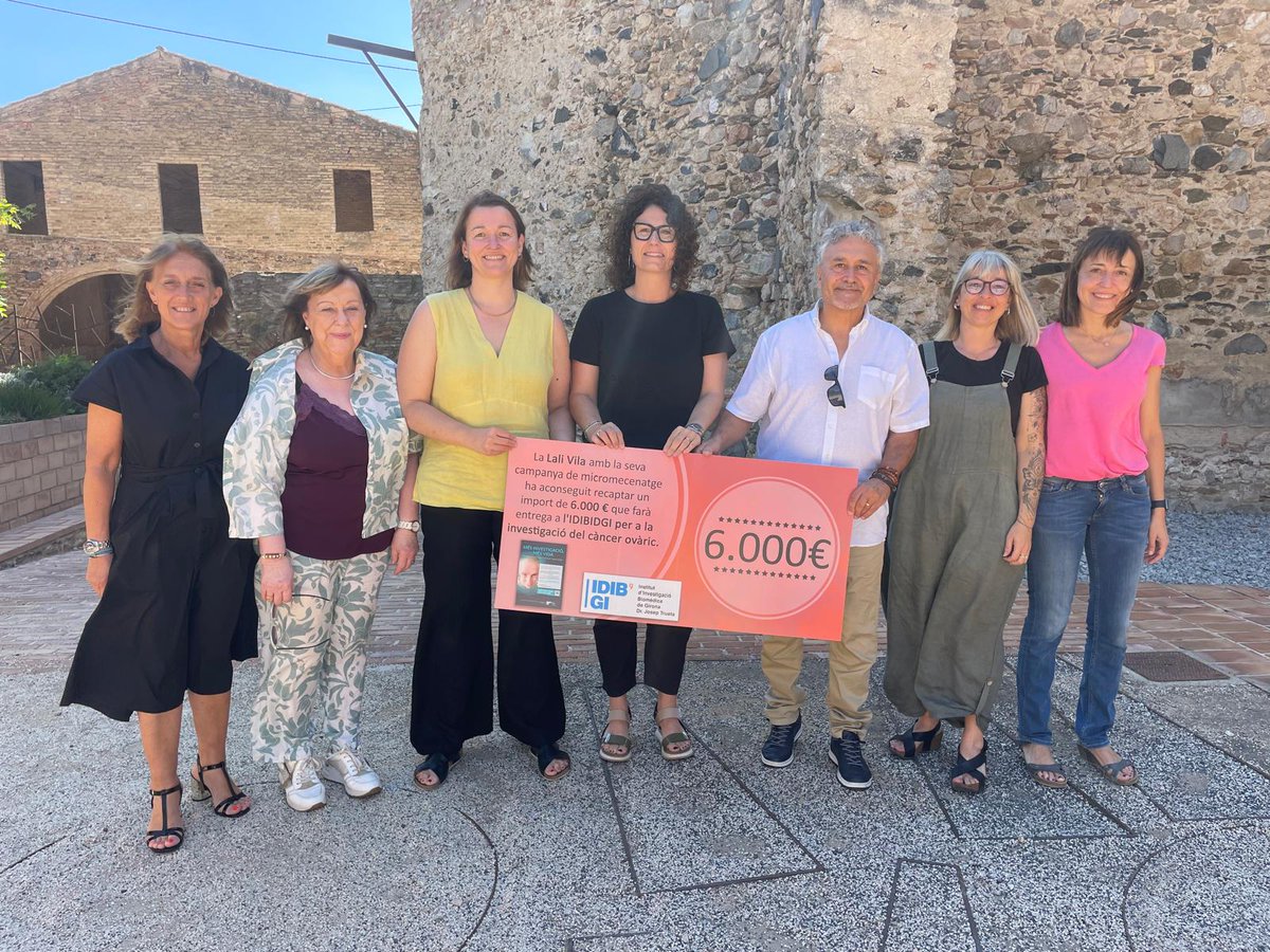 ICO_oncologia's tweet photo. La Cursa de la Dona de #Castelló d’Empúries i Lali Vila @martinimacini uneixen esforços per recaptar fons per la recerca en #càncer d’#ovari de l'@ICO_oncologia i @idibgi 
Moltes gràcies! ❤️
https://t.co/zAKMavDeVH https://t.co/62gaw9PjK6