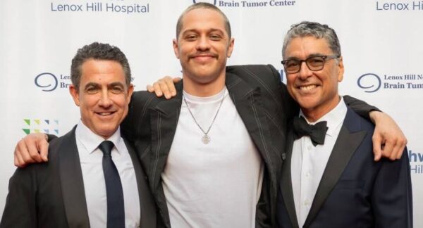 oncodaily's tweet image. Funds generated from the @lenoxhill gala will support several of the Brain Tumor Center’s initiatives - @NorthwellHealth
oncodaily.com/97628.html 

#BrainTumor #SpinalCordTumor #CancerPrevention #Cancer #OncoDaily #Oncology