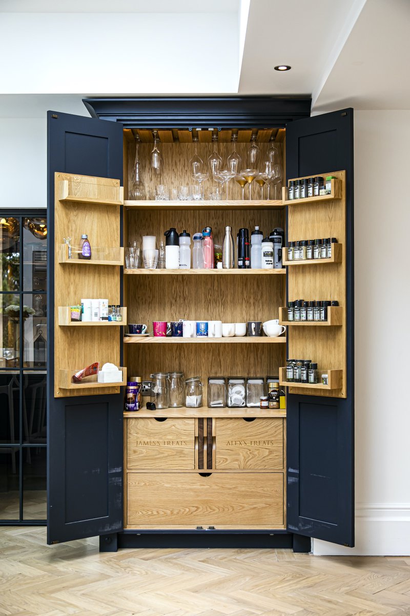 Painstakingly handmade by skilled craftspeople in our own workshop, everything we produce is created not only to be appreciated, but to last. 💛

bit.ly/2MVJxPu