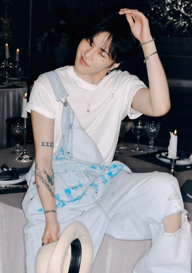 kpop_ootd_zip's tweet photo. 240630 비오 패션 정보
SNS 비오 인스타그램

💭비오
써틴먼스 13MONTH
Twinkle Lettering T-shirt (WHITE)

🛍 https://t.co/elLqd7yDBC

#비오 #아이돌패션 #연예인패션 #손민수 #손민수템 #써틴먼스 #13MONTH https://t.co/l08Hi5T5tC