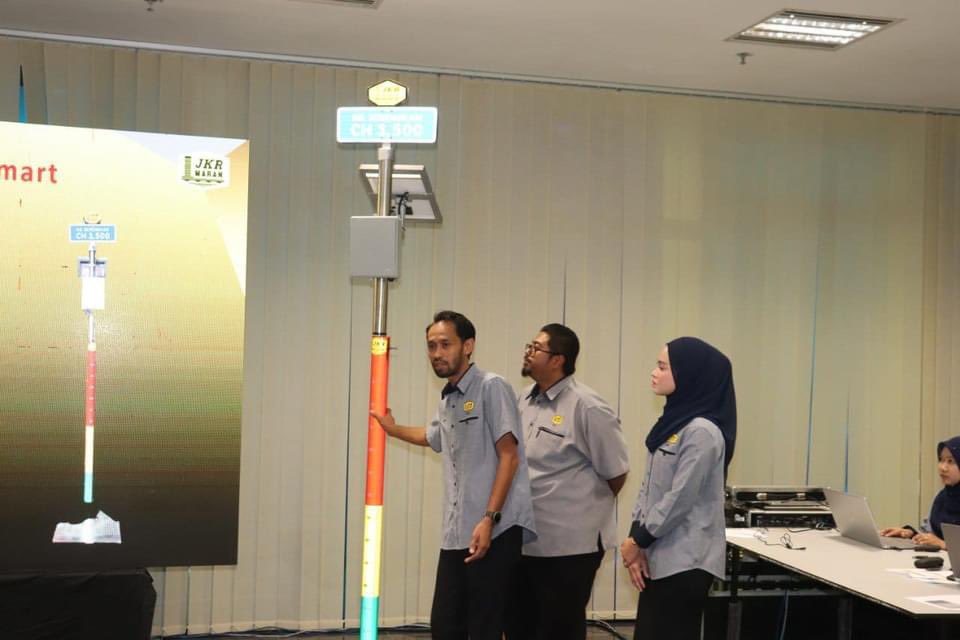 2 hingga 4 Julai 2024 l PROGRAM PENILAIAN PRODUK INOVASI KUMPULAN INOVATIF (KIK) JKR MALAYSIA Siri - 1 (Kategori Teknikal)

Kumpulan Inovasi JKR MARAN telah dijemput menyertai Penilaian Produk KIK JKR Malaysia di CREaTE, Alor Gajah, Melaka.

#JKR Negeri Pahang
#jkrmalaysia