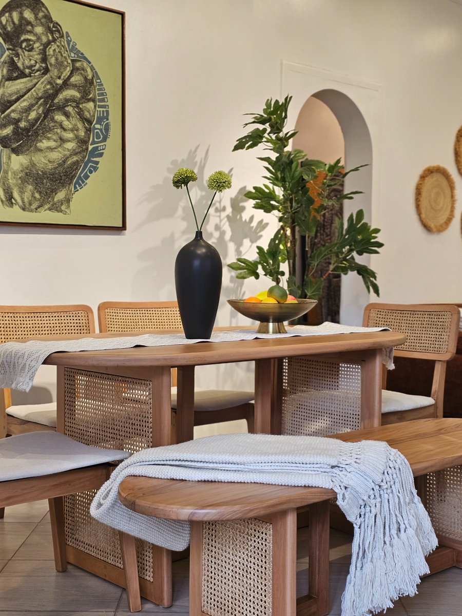 Modern Living tweet media