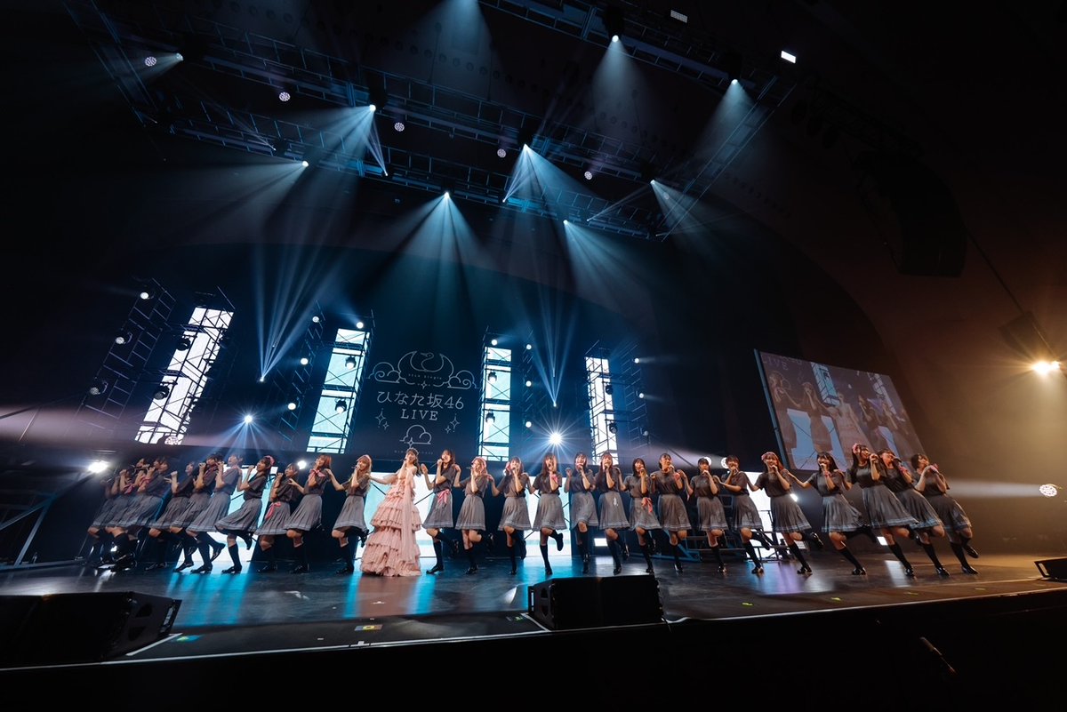 【ブログ更新☀️ 高本彩花】 僕らの前に永遠の白線がある hinatazaka46.com/s/official/dia… #日向坂46 #高本彩花