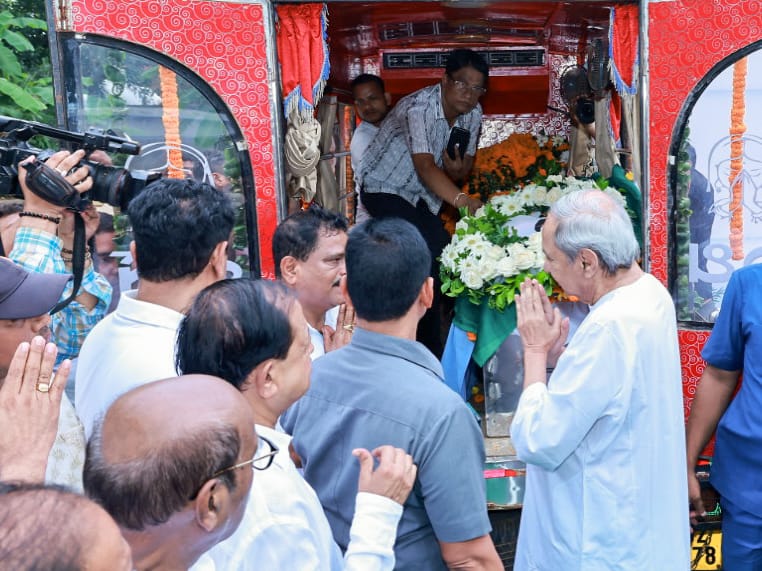 Naveen Patnaik tweet media