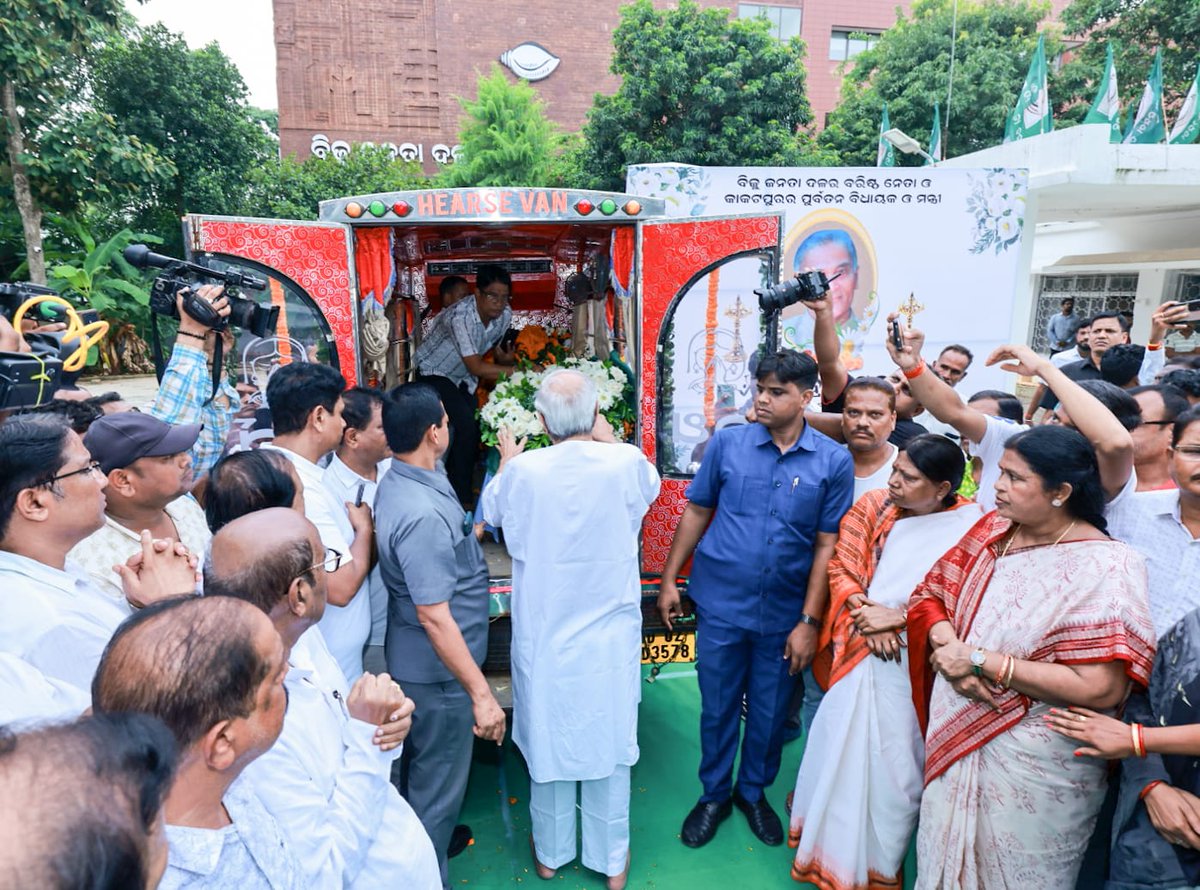 Naveen Patnaik tweet media