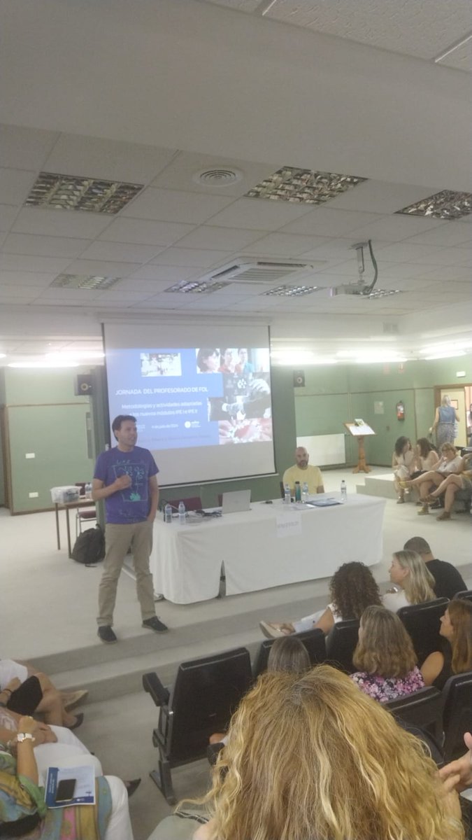 Álvaro Sempere Tudela tweet media