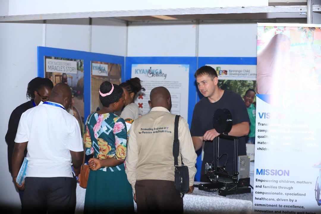 Atuhaire Caroline (@atuhairecarol10) on Twitter photo Founded in 2006, The <a href="/MukisaFound/">Mukisa Foundation</a> empowers families of children with disabilities to foster nurturing environments, enabling them to lead purposeful lives. Through a holistic child-centered approach encompassing health, education, family empowerment, capacity building, advocacy, Founded in 2006, The <a href="/MukisaFound/">Mukisa Foundation</a> empowers families of children with disabilities to foster nurturing environments, enabling them to lead purposeful lives. Through a holistic child-centered approach encompassing health, education, family empowerment, capacity building, advocacy,