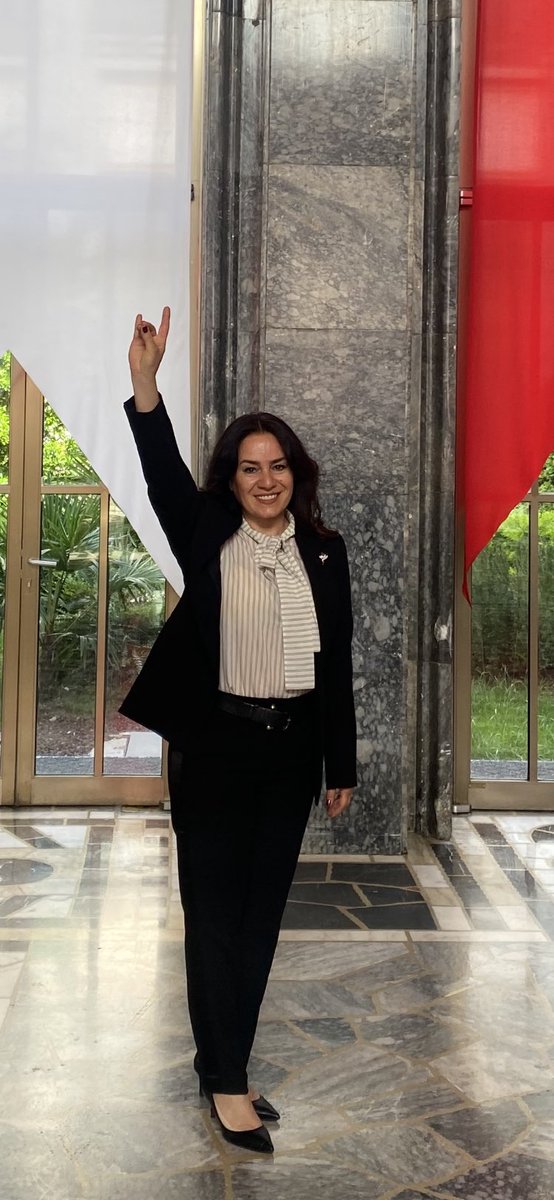 Türk Milliyetçiliği ne zamandan beri Türkiye Cumhuriyetinde ırkçılık olarak kabul ediliyor?
Ne Mutlu Türküm Diyene 🇹🇷