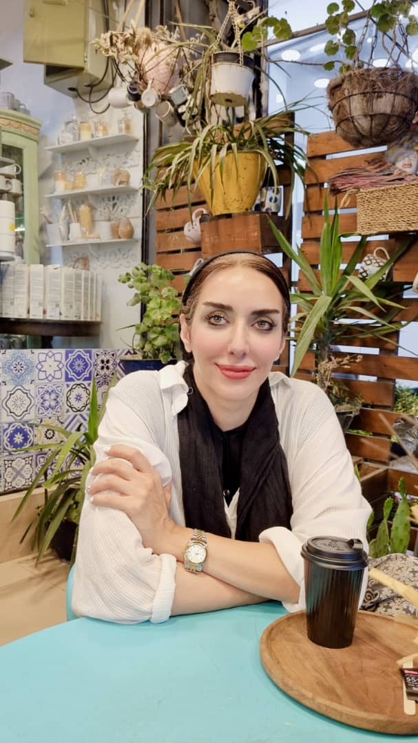 Good morning my lovely fam 😍❤️☕
Art &amp; Artist 🎨🖌️
Acrylic on canvas 🖼️
#NFT #ETH #foundation #acrylicpainting 
Link 👇
foundation.app/@nftpaintingho…