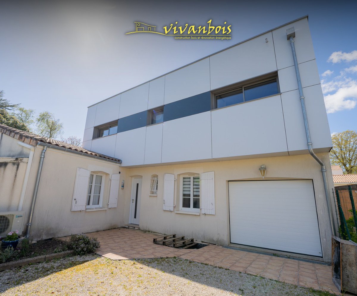 La surélévation offre une solution efficace pour agrandir votre maison sans alourdir les fondations. Découvrez notre dernière réalisation imaginé par le cabinet d'architectes Archi'textures à Cozes.

maison-en-bois-17.fr/surelevation-m…