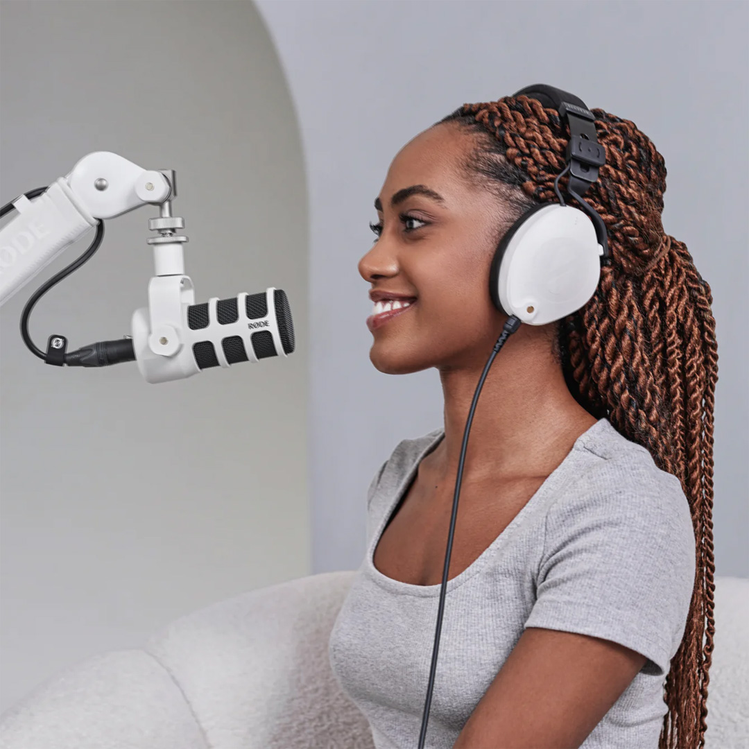 wireless1online's tweet photo. Elevate your setup with the sleek, white colourway of your favourite RODE products. Don't miss out on this exclusive collection—grab yours before they're gone! 
Shop Now: https://t.co/9M4YEjEXYm

#RodeWhiteCollection #Podcasting #AudioGear #PodMic #NTH100 #RodeCasterProII https://t.co/atxx6m7Tcr