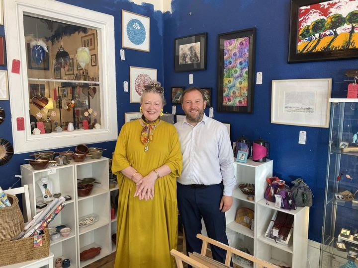 Art&CraftCollective (@artcraftcollect) on Twitter photo Huge congratulations to our MP <a href="/IanMurrayMP/">Ian Murray MP</a> and indeed to the Labour Party as a whole - change is coming! Huge congratulations to our MP <a href="/IanMurrayMP/">Ian Murray MP</a> and indeed to the Labour Party as a whole - change is coming!