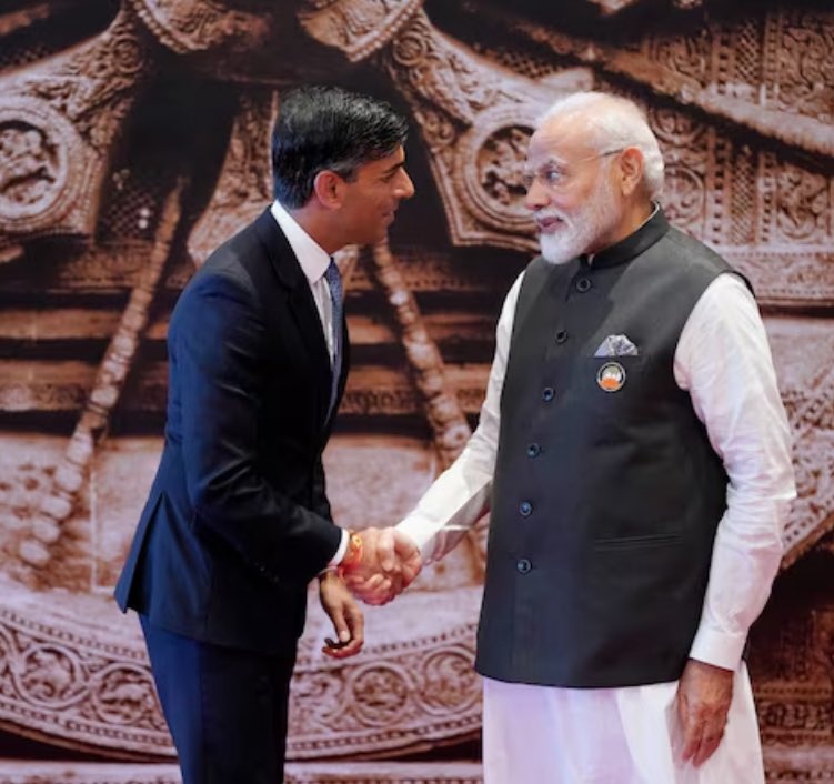 Avdhesh17216962's tweet photo. #Mirzapur3 #RohitShama #Alpha #Sharvari #RishiSunak #GeneralElection2024  #RishiSunk Sunak #altcoin #arrested #Kubera #BCCI #Naezy #KillReview #ARGECU #Messi #Mafin #Yrkkh #Bitcoin https://t.co/lpR57TtPqw