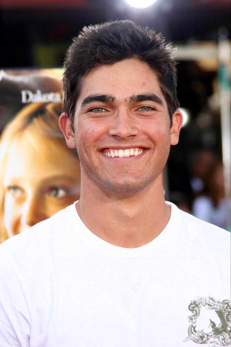 likeswaffles's tweet image. Tyler Flashback Friday #TylerHoechlin