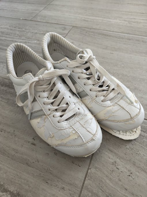 Ich w&uuml;rde sagen die haben ihre beste Zeit hinter sich .... Alt gegen neu? 😉 https://t.co/KDfaD4buhP