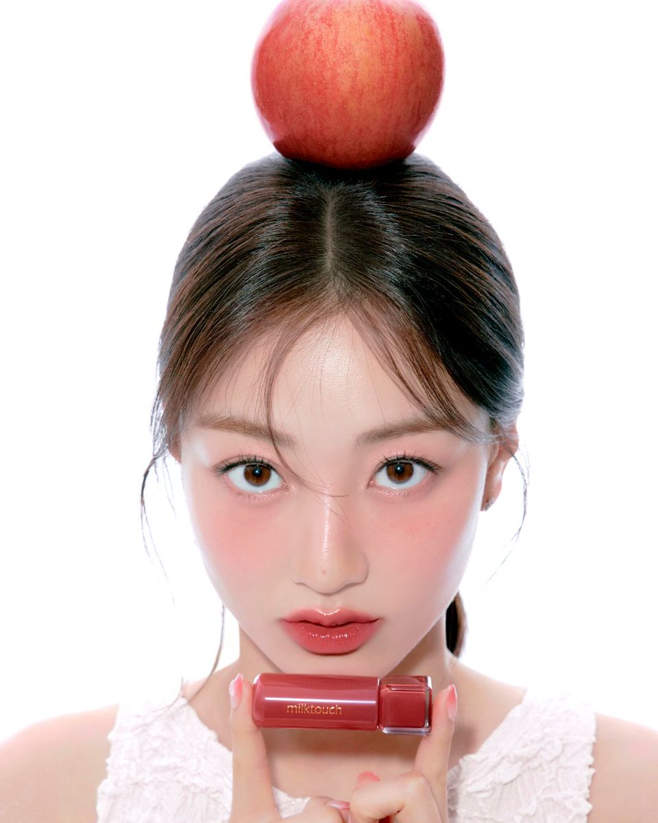 イエベさんPICK!］ 05.アップルポム Apple Pom🍎 /イエベ秋 りんご飴の