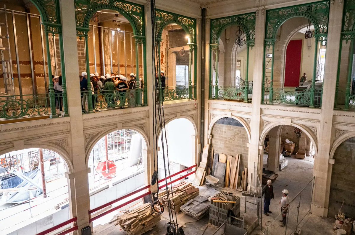 🖼 Musée Bonnat-Helleu | Une visite du chantier d'extension-restructuration du <a href="/MuseeBH/">Musée Bonnat-Helleu</a> s'est déroulée lundi en présence de M. Le Maire, <a href="/JreneEtchegaray/">Jean-René Etchegaray</a>, d'<a href="/yvesugalde/">Yves Ugalde</a>, adjoint en charge notamment de la Culture, <a href="/SophieCastel64/">Sophie Castel</a>, adjointe en charge du Patrimoine culturel et