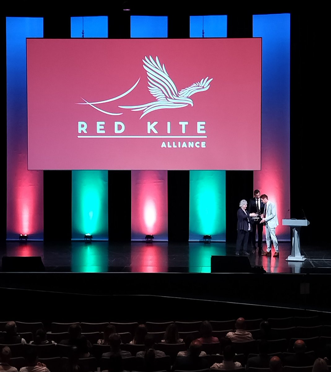 Congratulations to <a href="/PrinceHenrysGS/">Prince Henry's Otley</a> and <a href="/HarrogateGS/">Harrogate Grammar School</a> on achieving the RED Award. It's great to see so many fantastic initiatives to promote respect, equality and diversity in our schools. Well done to everyone involved👏🏻
#respect #equality #diversity #rkd7