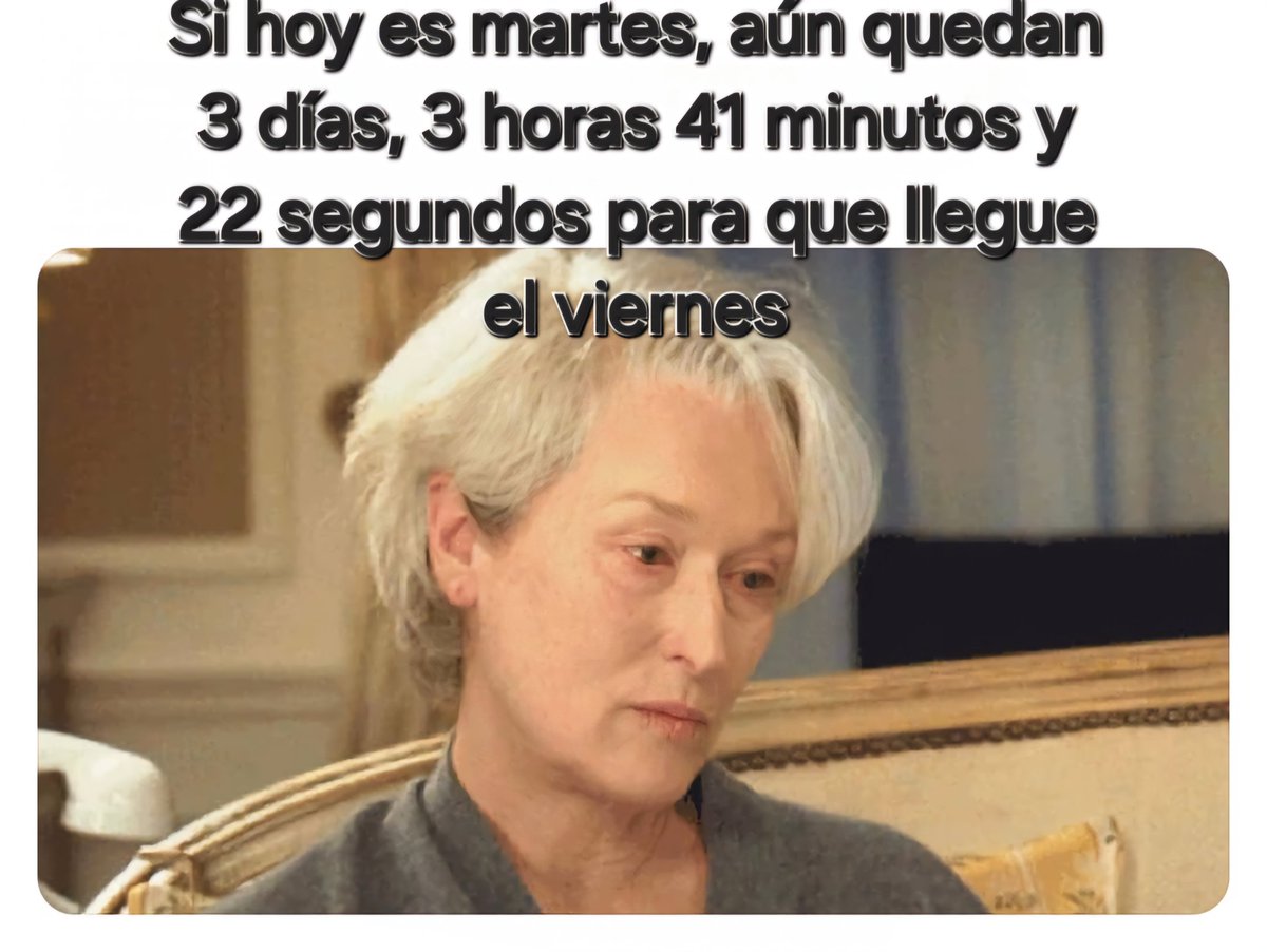 MaestritaM's tweet photo. Docentes                     Docentes
esperando el              cualquier día 
viernes durante         de la semana 
el curso.                        en vacaciones. https://t.co/BuvEZbvQxt