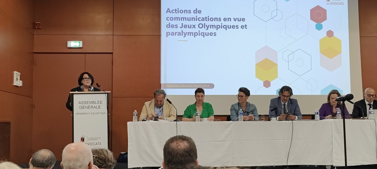 AVENIR DES BARREAUX DE FRANCE - ABF (@avenirbarreaux) on Twitter photo Présentation par <a href="/CGazzeri/">Catherine GAZZERI</a>, présidente de la commission communication du <a href="/CNBarreaux/">Conseil national des barreaux - les avocats</a>, du plan de communication institutionnelle à l'occasion des jeux olympiques et paralympiques
#plusviteplushautplusfort
#AGCNB Présentation par <a href="/CGazzeri/">Catherine GAZZERI</a>, présidente de la commission communication du <a href="/CNBarreaux/">Conseil national des barreaux - les avocats</a>, du plan de communication institutionnelle à l'occasion des jeux olympiques et paralympiques
#plusviteplushautplusfort
#AGCNB