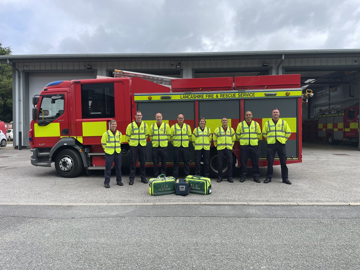 Really enjoyed the Community First Responders course delivered <a href="/LfrsStc/">LFRS STC</a> for NWAS we will now be responding to medical emergencies whilst on duty for LFRS providing greater care in the community 

Thanks <a href="/NWAmb_ChrisH/">Chris Hyde</a>