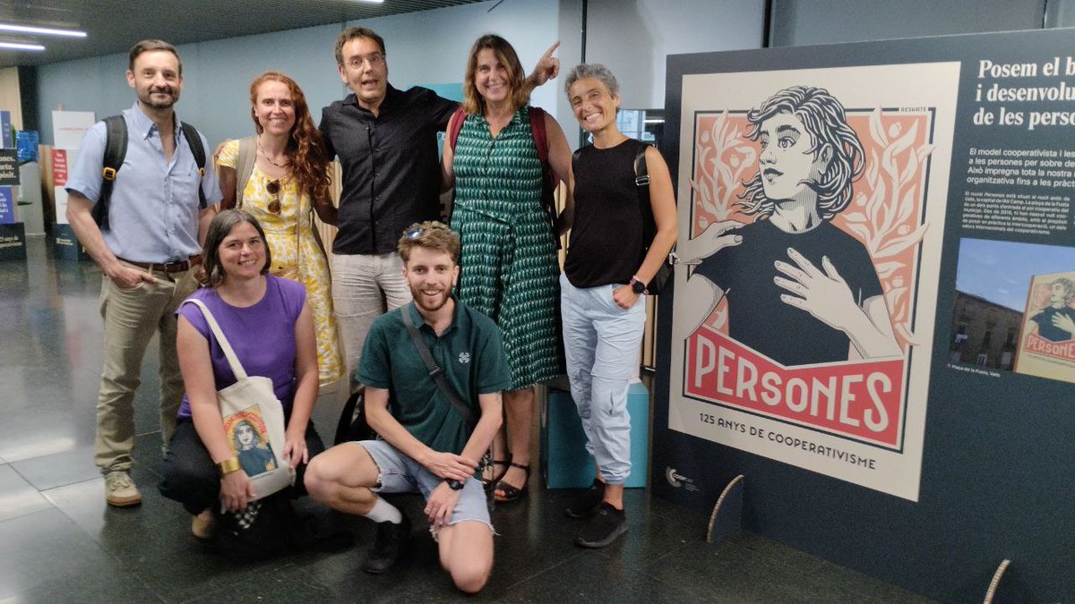 Ahir l’equip d’Olistis vam gaudir del #congresdelcooperativisme des del públic i entre bastidors, interpretant totes les ponències a català, castellà i anglès. Un goig retrobar tanta gent amb qui cooperem en aquest dia de celebració! #125anyscooperativisme