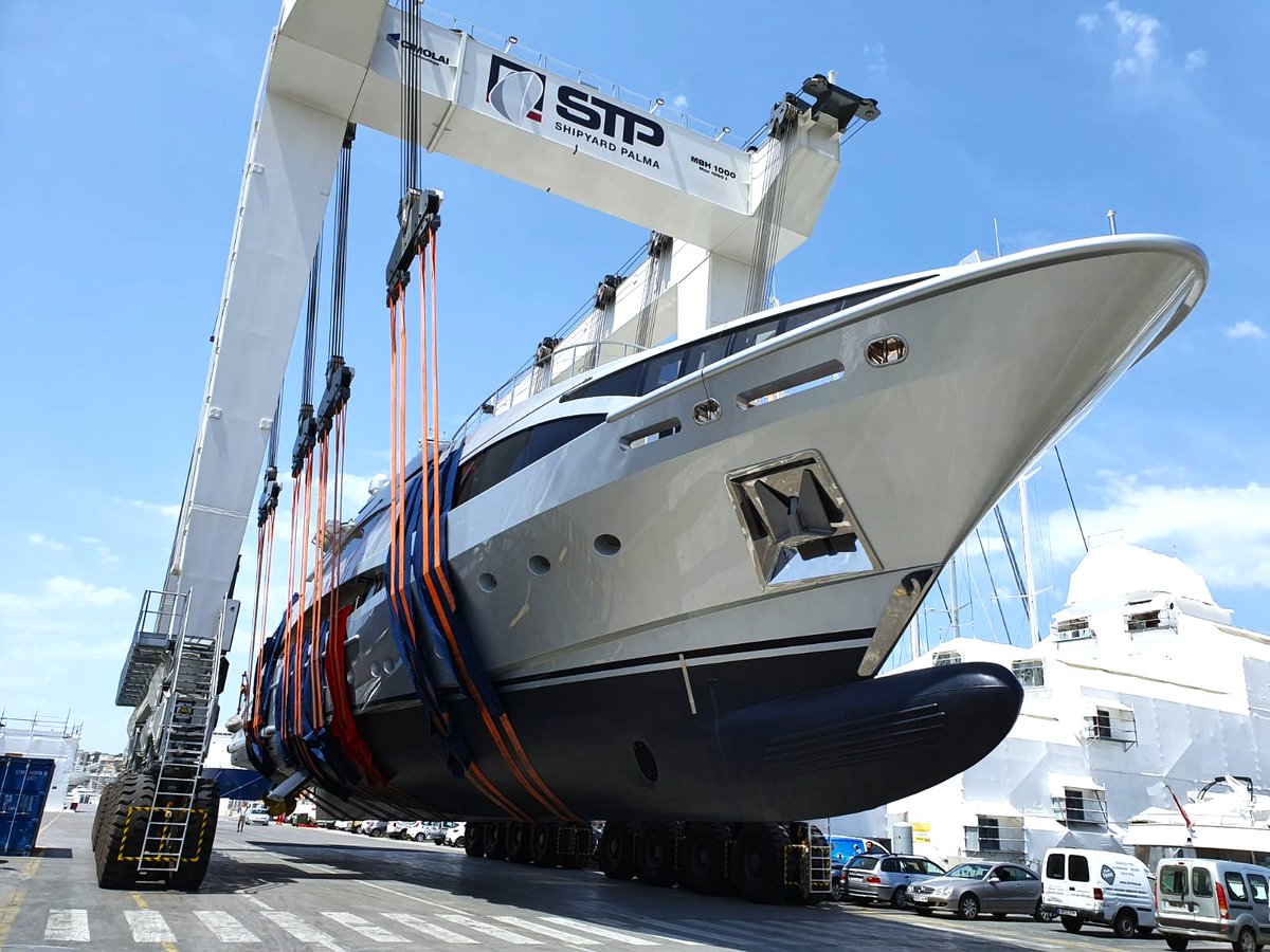 STP_palma's tweet photo. Superyachts trust us!

#palmademallorca #STP #STPShipyardPalma #logistics #workteam #superyacht #friendsofSTP https://t.co/JSNRJHK5Dw