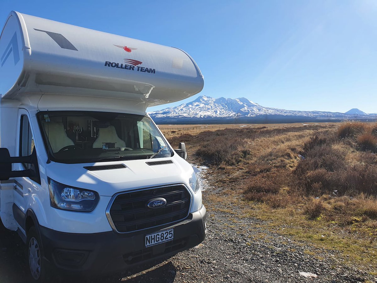 michanzl's tweet photo. A stop on the desert road with a view to the amazing Mount Ruapehu in the centre of the North Island, Aotearoa New Zealand
#mtruapehu #ruapehu #northisland #mountain #snow #snowtoppedmountains #desert #desertroad #aotearoa #newzealand #rv #rving #wanderlust #travel #motorhome https://t.co/PoBAHVO7RR