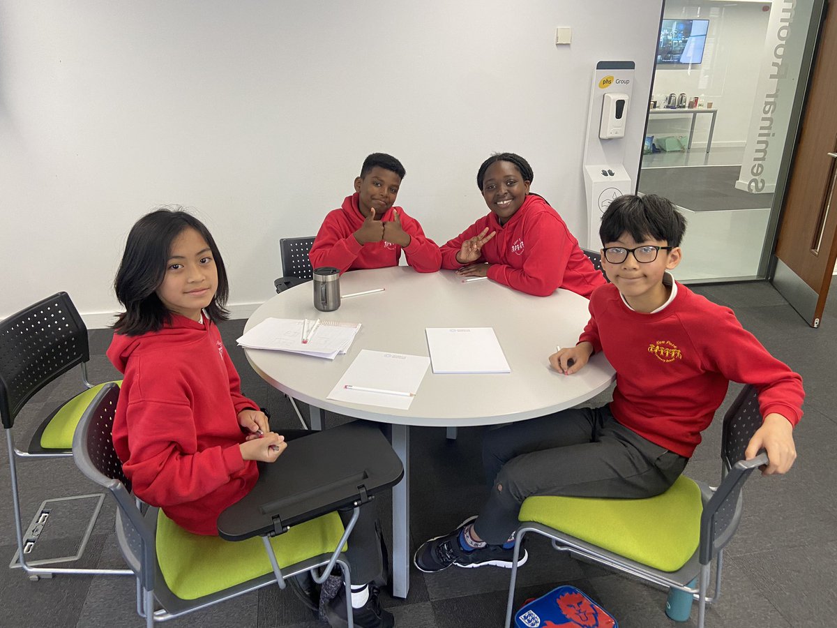NewParkPrimary's tweet photo. Our year 6 team are ready for the STEM team challenge! ❤️ #NP_Y6 https://t.co/4xfpiXXLXe