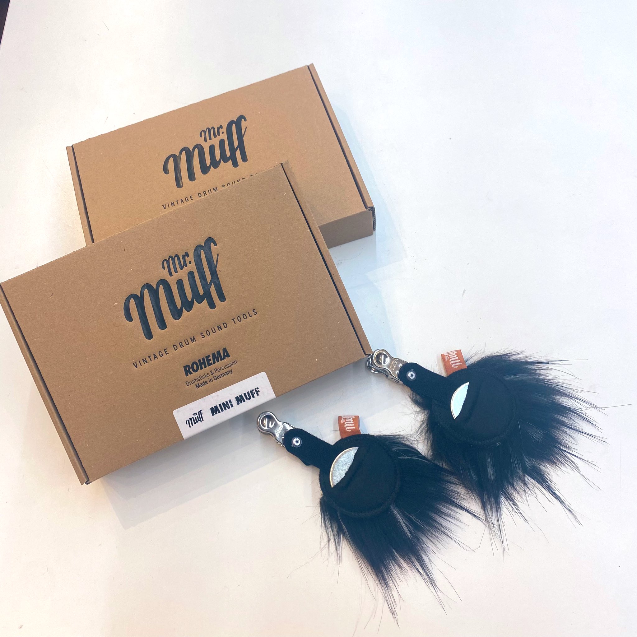 FENDI かたまら Monster もこもこチャーム 