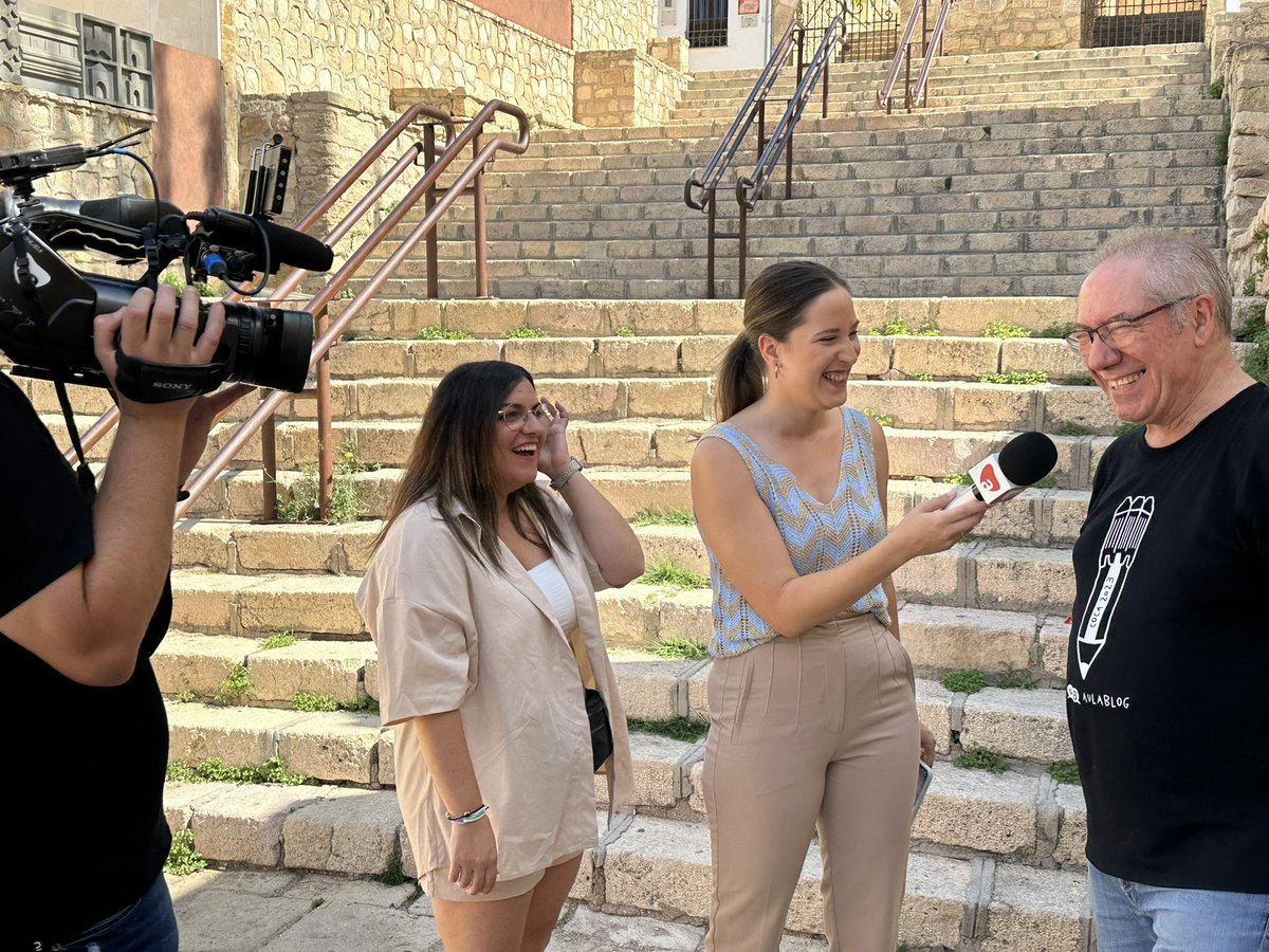 𝕁𝕠𝕒𝕟 ℝ𝕒𝕞𝕒𝕛𝕠 𝕊𝕚𝕞ó𝕟 (@joanfelizz) on Twitter photo Comienza #AulablogAlmansa a las puertas de su castillo con <a href="/Isidro/">Isidro Vidal Uraga</a> y la gran anfitriona <a href="/nosolopianoedu/">Ana Martínez</a> con el lema “el sabor no se puede mandar por WhatsApp” Comienza #AulablogAlmansa a las puertas de su castillo con <a href="/Isidro/">Isidro Vidal Uraga</a> y la gran anfitriona <a href="/nosolopianoedu/">Ana Martínez</a> con el lema “el sabor no se puede mandar por WhatsApp”