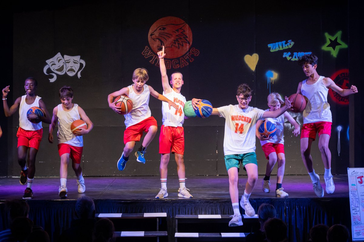 🎭 #monktonprep's performance of High School Musical was amazing! 🎭

The energy, talent, and enthusiasm of every cast member brought the Wildcats to life on stage. 🎶🏀

Well done to everyone involved on making this production a roaring success. 🦁