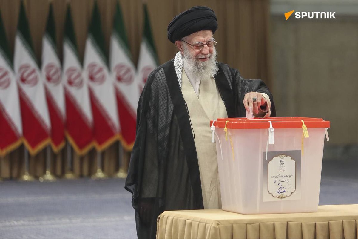 ferozwala's tweet image. 📹📸Footage from Iran, where the second round of the presidential election is underway

#IranElection