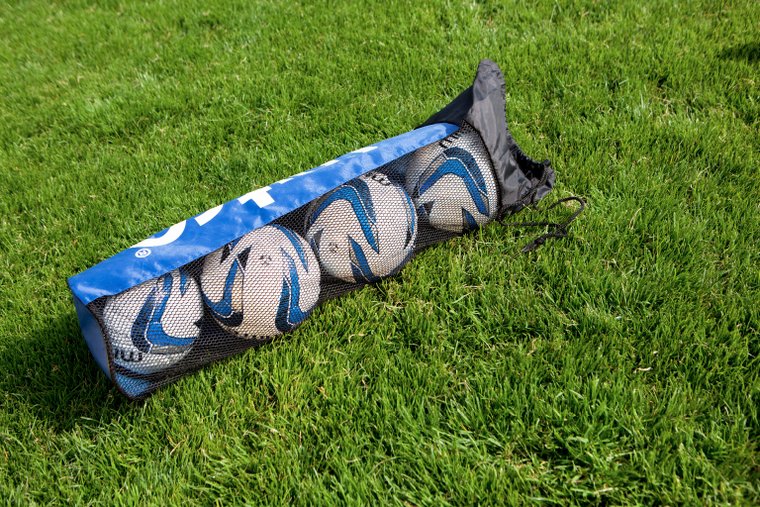 Join Knaphill Athletic FC: Recruiting New Players for the Upcoming Season!
pitchero.com/clubs/knaphill…