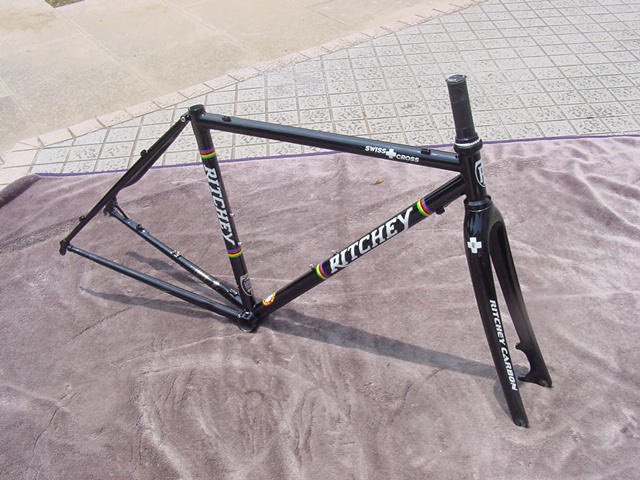 urcylingneeds's tweet photo. Wts frameset ritchey swisscross size disc (postmount) V1, size 49. Kondisi second tanpa dent. Cod bisa, posisi barang di cinere. 
Harga 17jt nego
#fnfjb #rbjb https://t.co/n59YiuVHBS