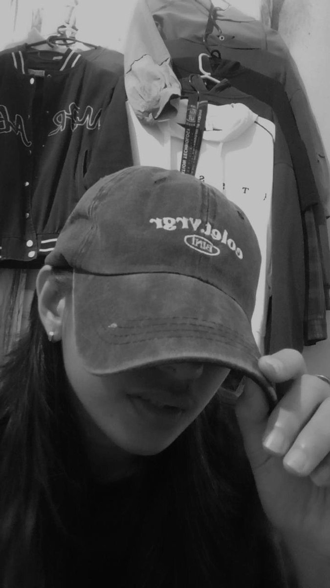 beulekpingkeu4's tweet photo. package received! thankyou po @lucky_lythe cap with OT8 PC💖 and ofc big thanks to @aiahluvsss__ sya kasi nagbayad HAHAH i really love it☺️💖 https://t.co/XE2YwaRCma