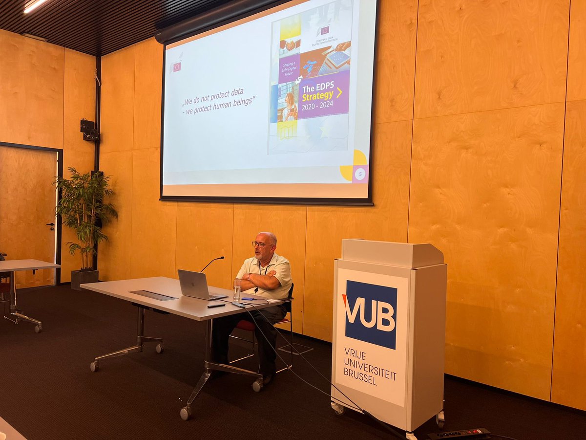 Brussels Privacy Hub (@bprivacyhub) on Twitter photo The final lecture of the 2024 Brussels Privacy Hub Summer Academy is given by the <a href="/EU_EDPS/">EDPS</a> on digital identity and digital twin The final lecture of the 2024 Brussels Privacy Hub Summer Academy is given by the <a href="/EU_EDPS/">EDPS</a> on digital identity and digital twin