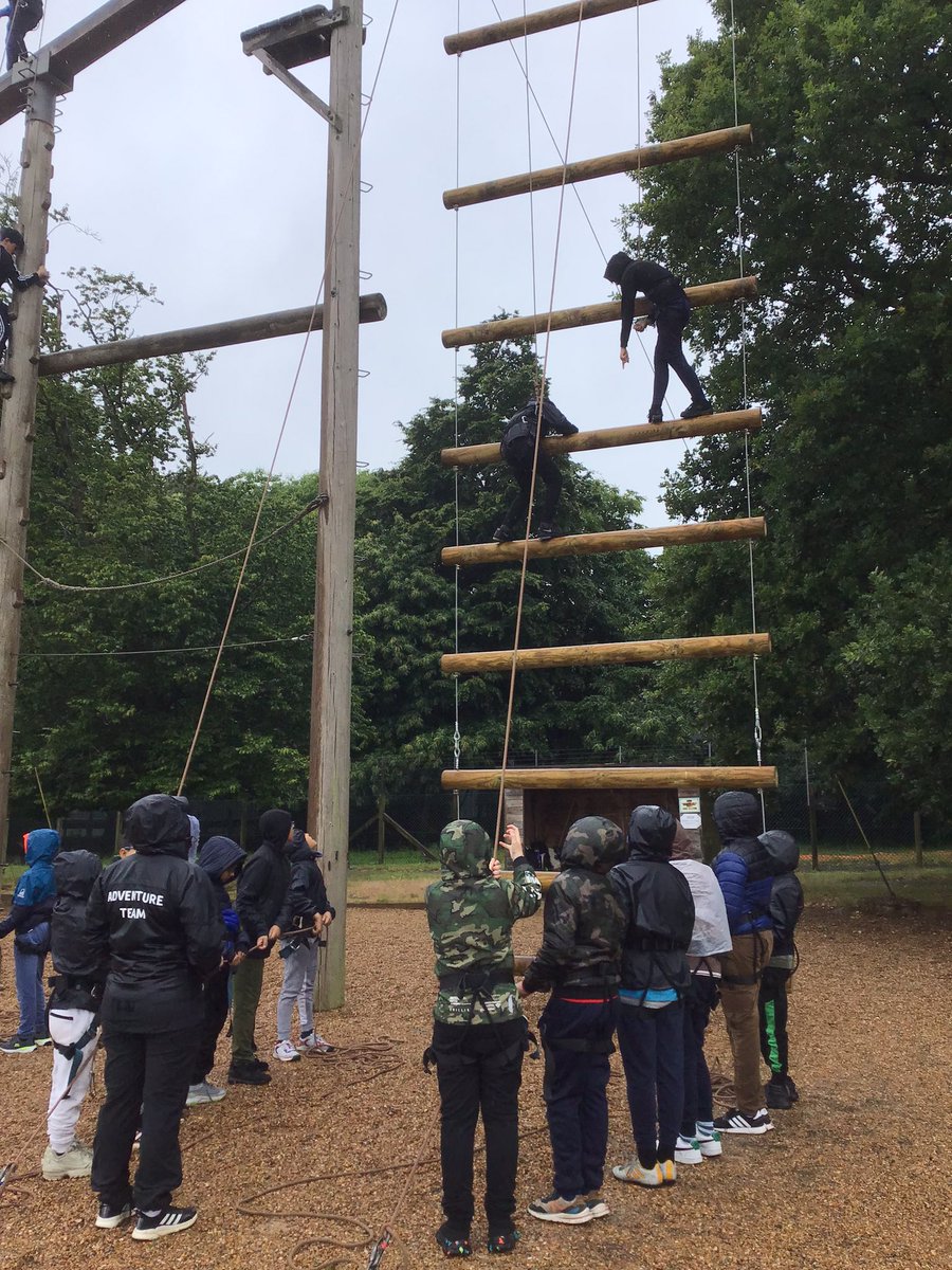 PelhamYear6's tweet photo. Climbing in the rain for Team 48 this morning 🧗#WEDREAMBIG @PelhamPrimary_ https://t.co/36s6CW2neN