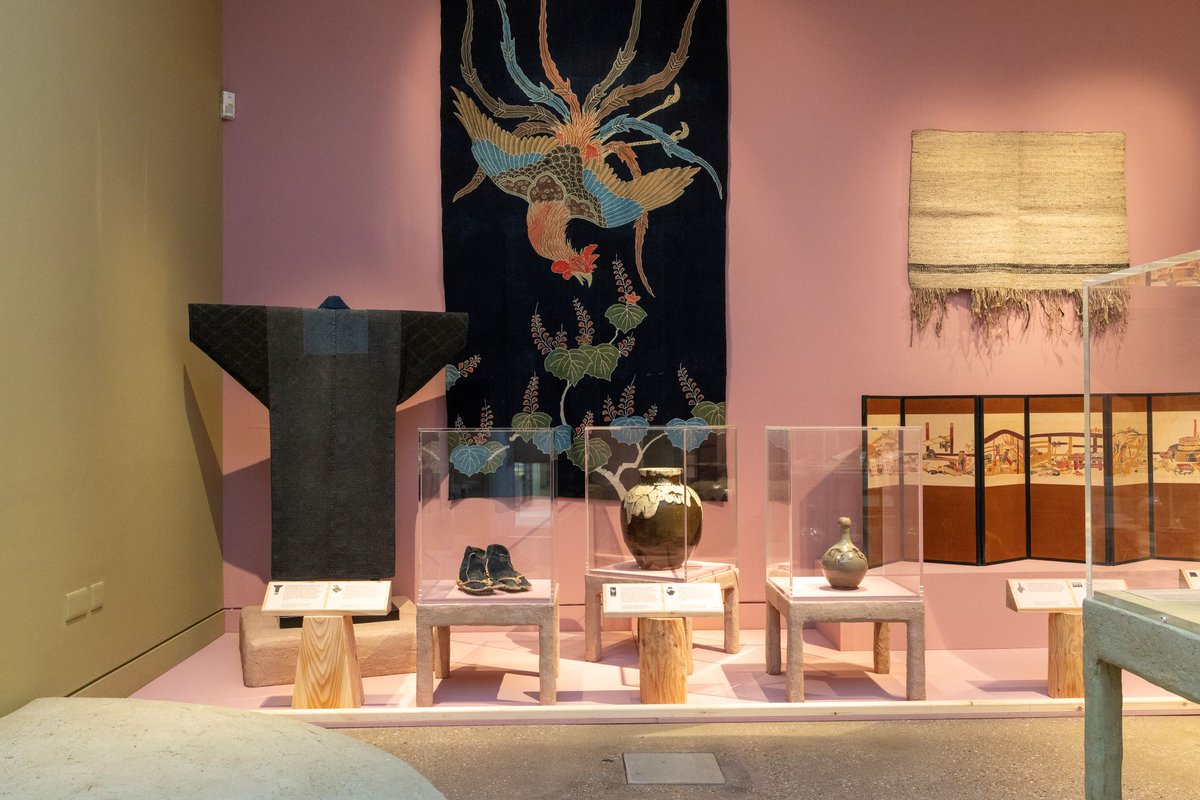 英雄なき芸術：ローシン・イングルスビーとの民藝対談
Announcing 'Art without Heroes: A Conversation on Mingei with Róisín Inglesby,' Japan House event in collaboration with William Morris Gallery. Thurs 18 July. 6.30-7.30pm. Japan House London, W8 5SA. Free. bit.ly/3WbE0W4