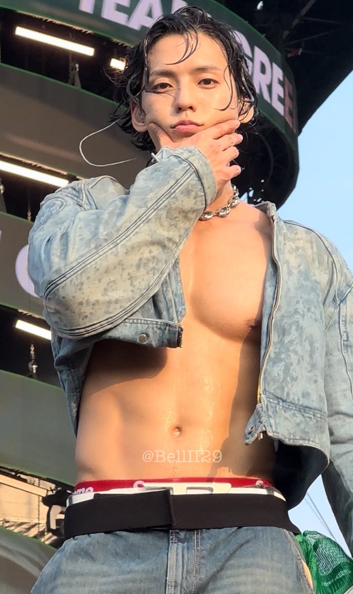kpopachillean's tweet photo. BTOB Minhyuk/HUTA
 https://t.co/FT4pfR7vbT