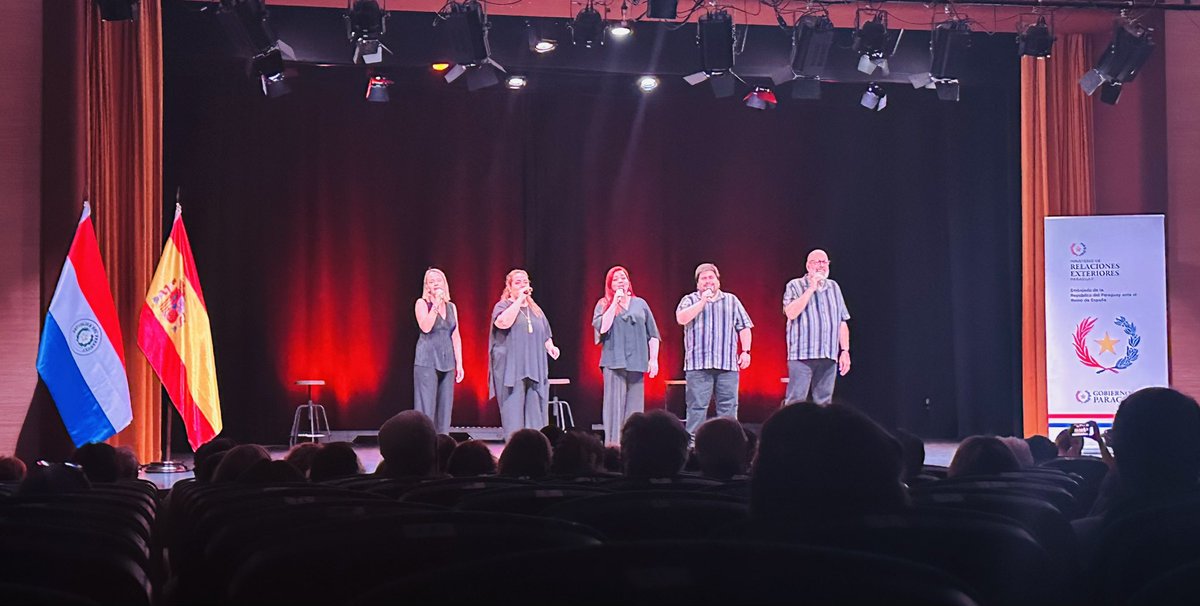 ¡Qué tarde tan inolvidable! 🎶
Ayer, el grupo vocal CANTARTE nos brindó un concierto en el Centro Cultural Nicolás Salmerón. 
Organizado por la Embajada del Paraguay en España.
¡Tuvimos un público maravilloso que hizo de esta tarde un verdadero éxito! 🙌❤️