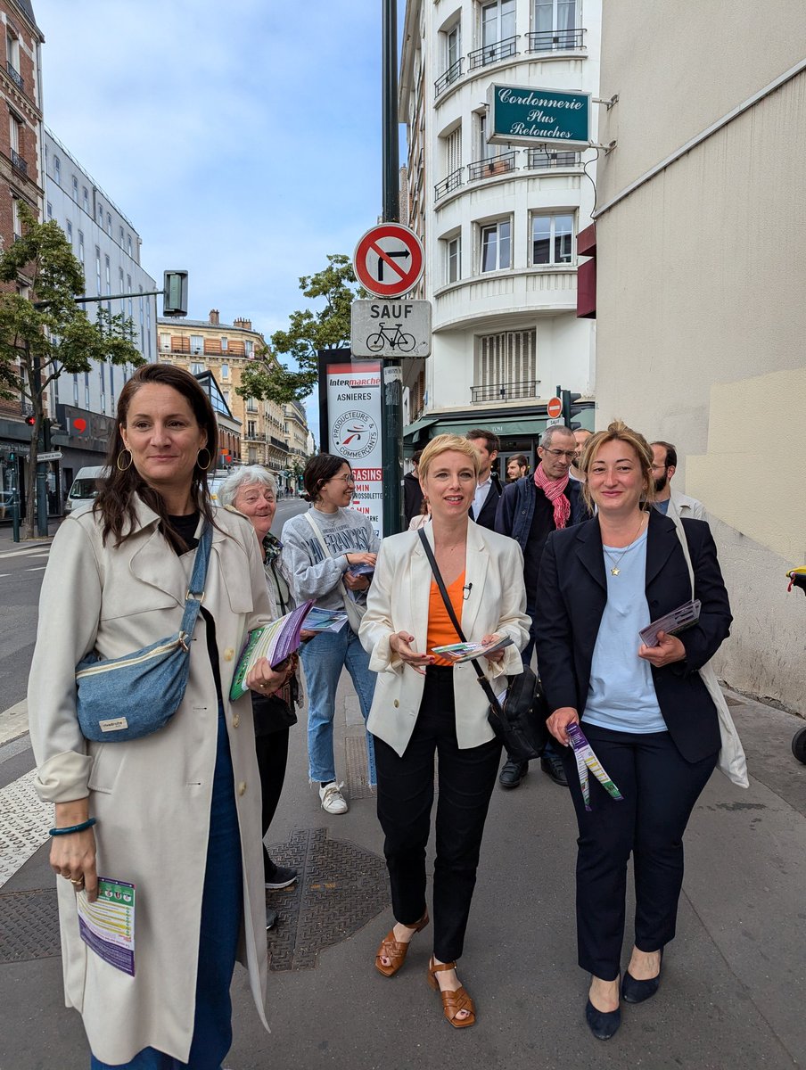 Clem_Autain's tweet image. À Asnières ce matin pour soutenir ma collègue @FMPasquini, qui fait face à une opposition qui érige la calomnie en programme politique. 

Depuis 2022, Francesca a été une députée combative. J'ai hâte de la retrouver pour reprendre les travaux de la commission sur les violences…