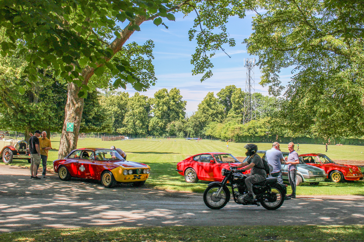 We had a great day last Saturday at our annual Bartlett's Classic Car Show. There was something for everyone with vehicles for the enthusiasts, live singing for the spectators and ice cream with an array of toppings for the children #carehomelife
