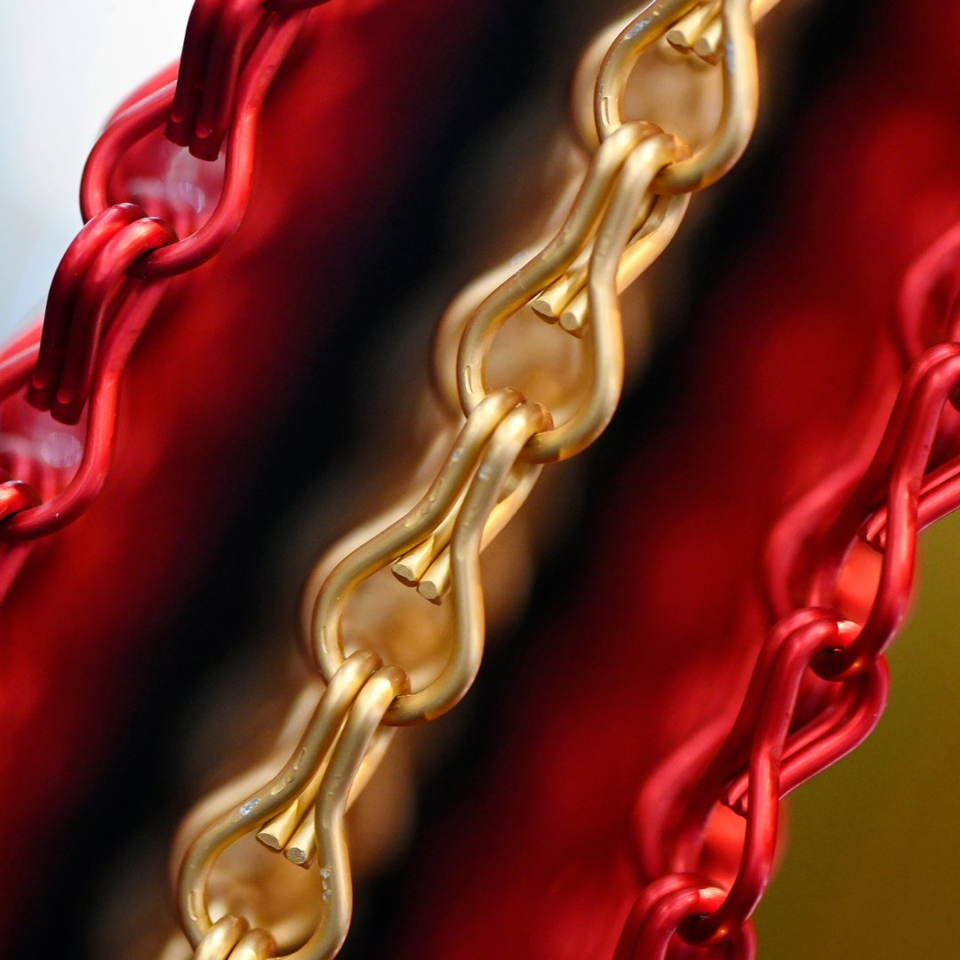 surfacethinking's tweet image. Inspired by the popular return of colour within design, we will be exploring the beautiful array of textured and colourful materials displayed by our exhibitors at the last edition of Surface Design Show. 🌈👏
 
#SDS25 #ColourfulDesign #DesignWithColour