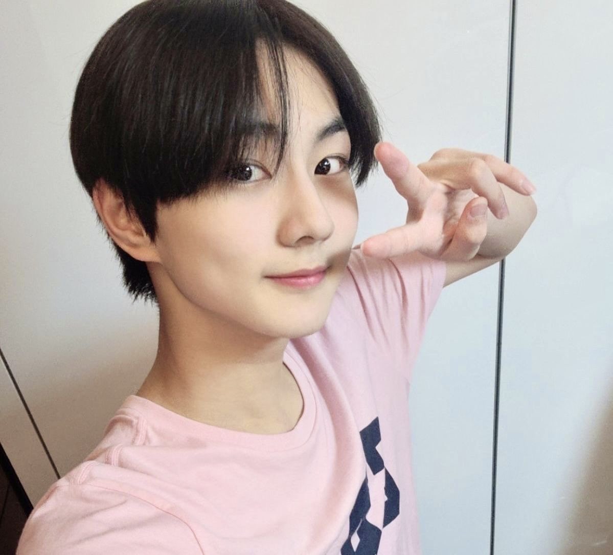 뿌 tweet media